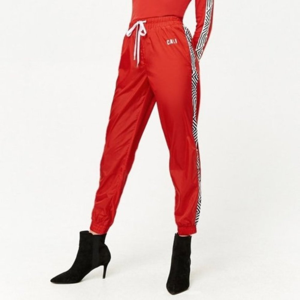 Forever 21 Women's Red Striped Cali Sweatpants L
